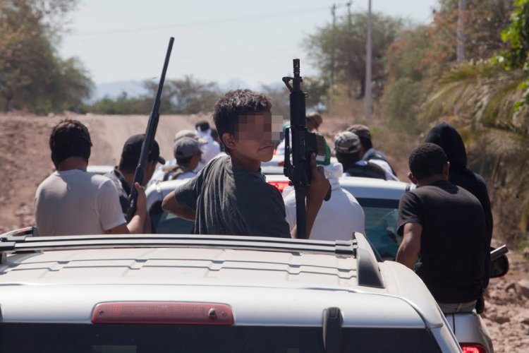 Proponen tipificar como delito el reclutamiento del crimen organizado en México