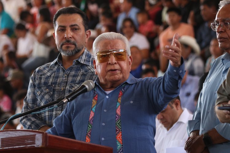 Espartaqueada cultural es un grito contra el neocolonialismo: Aquiles Córdova Morán