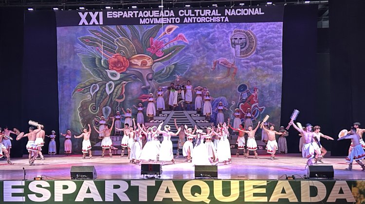 Tras cerrar Espartaqueada, Antorcha llama a México a organizarse y defenderse de la guerra cultural