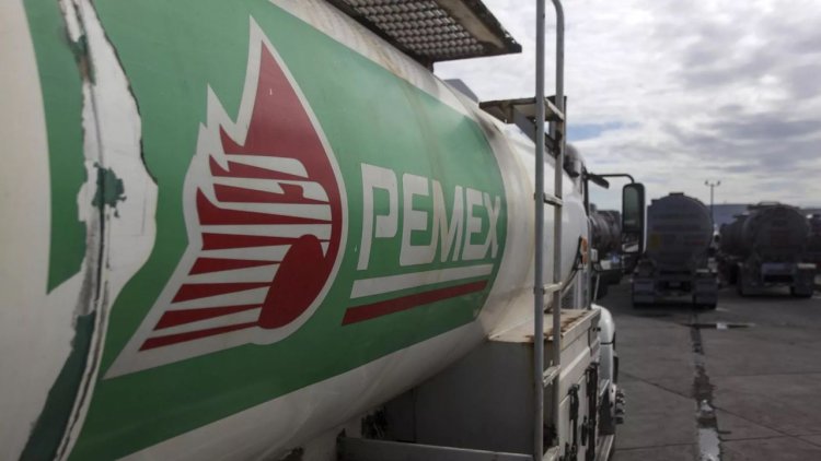 Proponen comparecencia del exdirector de Pemex por tema de rendición de cuentas