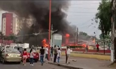 Incendio consume más de 20 viviendas “improvisadas” en la colonia Lindavista