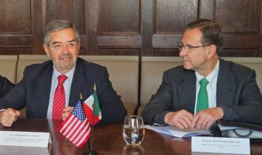 Califican de 'desastrosa' gestión de Esteban Moctezuma y Juan Ramón de la Fuente