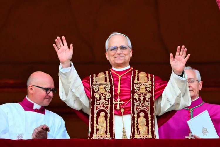 Secretaria de Gobernación acude al Vaticano a entregar carta de invitación al nuevo Papa