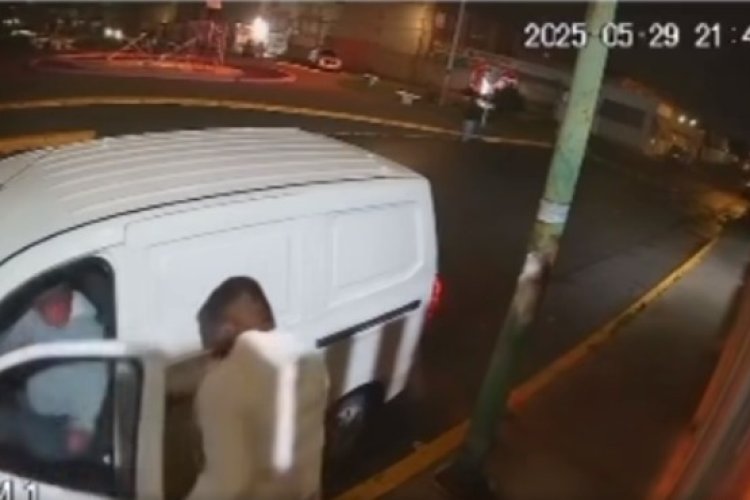 Repartidor es herido de bala durante asalto a su camioneta en Tecámac
