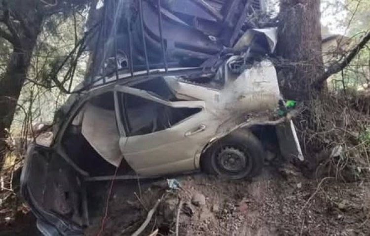 Muere mujer prensada por un camión torton en Zinacantepec