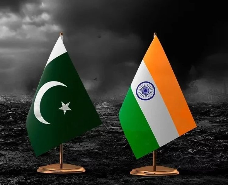 La India y Pakistán examinan retirada de sus tropas en frontera común, según medios