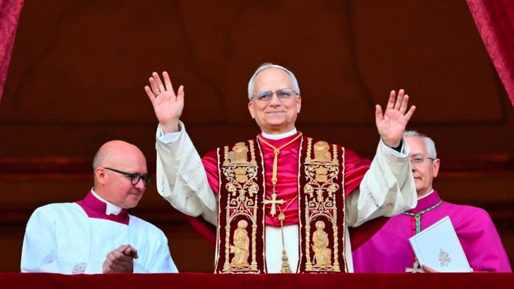 Secretaria de Gobernación acude al Vaticano a entregar carta de invitación al nuevo Papa