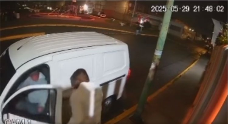 Repartidor es herido de bala durante asalto a su camioneta en Tecámac