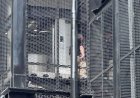Por exceso de peso, usuarios quedan atrapados en elevador del nuevo Trolebús Chalco-Santa Martha
