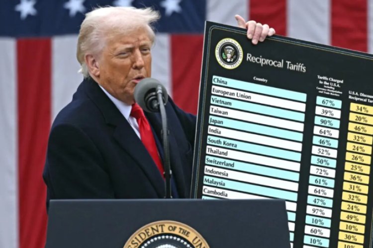 EEUU prevé aranceles del 10 o 15 % para 150 países, dice Trump