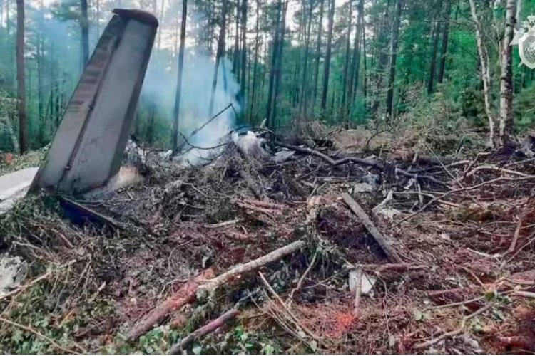 Accidente aéreo en Rusia deja más de 40 muertos; no hubo sobrevivientes