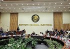 Ven posible retorno de imposición autoritaria en México con reforma electoral