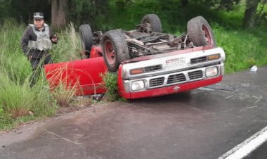 Accidente en la carretera Toluca–Zitácuaro deja un adulto mayor sin vida