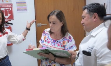 Gobernadora de Veracruz pretendía presumir abasto de medicamentos y llega a hospital sin medicamentos