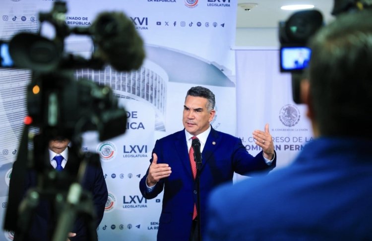 A finales de agosto, admiten o desechan solicitud de desafuero contra Alito Moreno