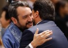 Denuncian a hijo de AMLO y a otros políticos de Morena