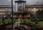 Manifestantes incendian el Parlamento de Nepal tras dimisión del primer ministro