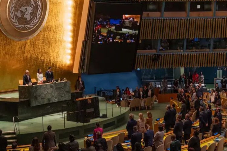 ONU aprueba resolución a favor de creación del Estado Palestino; EEUU la rechaza