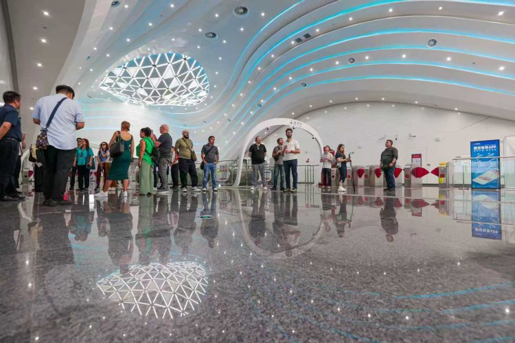 Metro de Xi’an: experiencia futurista en una ciudad milenaria