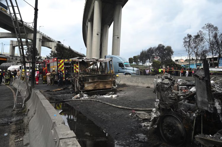 Investigaciones de explosión de pipa en Iztapalapa apuntan a exceso de velocidad y regulaciones de la empresa