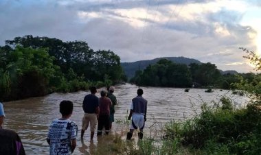 Suman 64 fallecidos y más de 60 desaparecidos en cinco estados por intensas lluvias