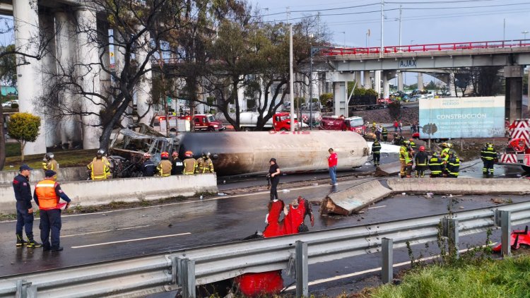 Fiscalía de la CDMX reserva información sobre el caso de la explosión de pipa en Iztapalapa