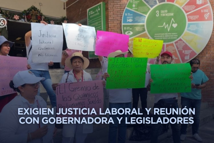 Con protesta en oficinas de Salud, químicos de Guerrero conmemoran su día