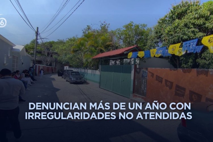 Protestan habitantes de Chilpancingo en centro de salud; exigen insumos y medicina