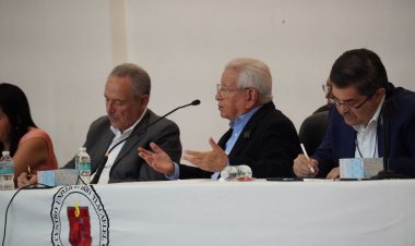 Imperialismo en crisis por guerras y desigualdad: Córdova