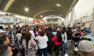 Vecinos de Chimalhuacán exigen solución al desabasto de agua