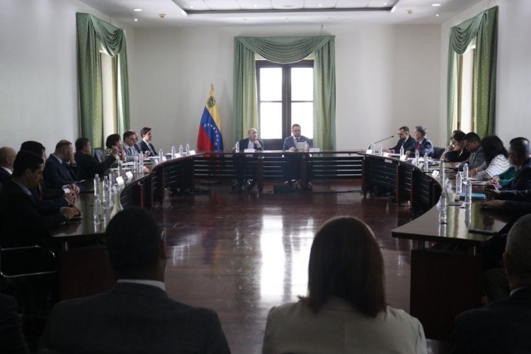 Parlamento venezolano instala un grupo de "amistad" con EEUU para establecer diálogo