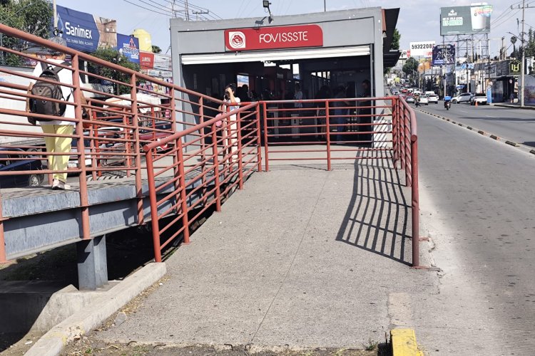 Mexibús FOVISSSTE: acceso en silla de ruedas bloqueado por seis meses
