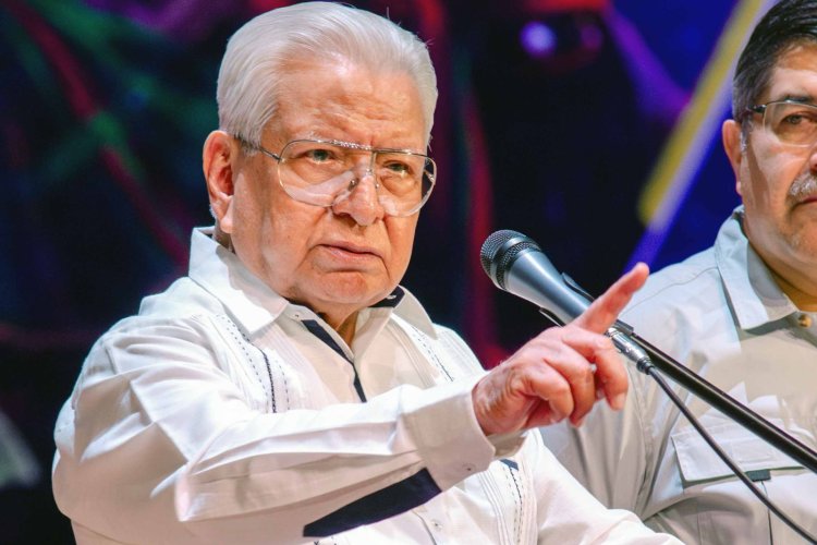 Cultura es resistencia ante dominio global: Aquiles Córdova