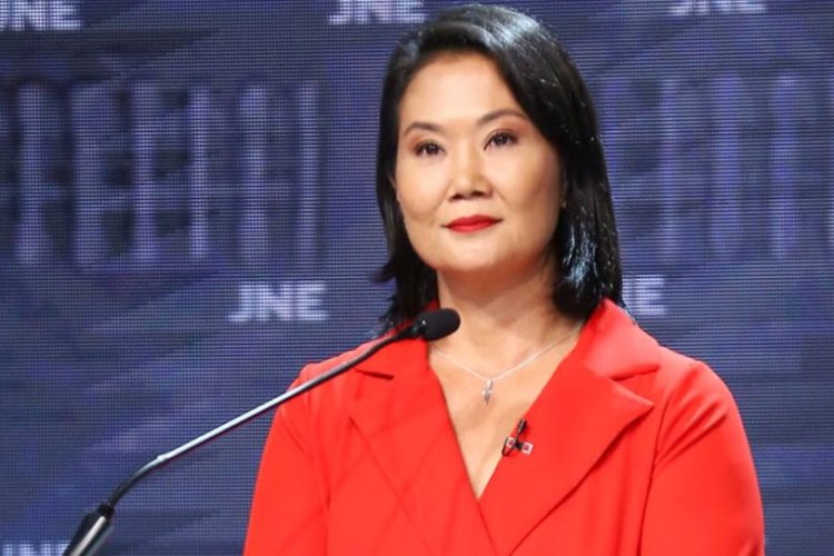 Autoridad electoral de Perú finaliza conteo; confirma a Fujimori como presidenta