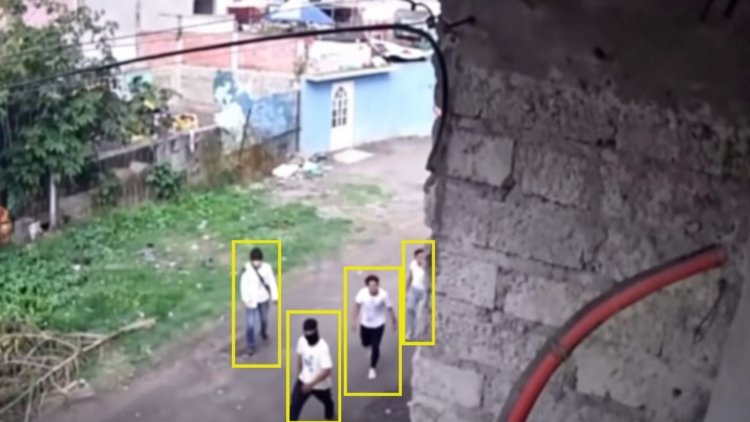 Captan a niños con armas y vandalizando en Chalco