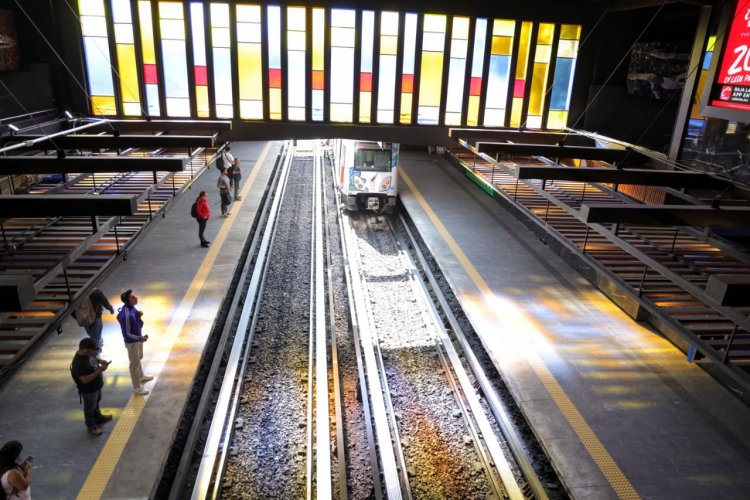 Con más de 10 días de retraso reabren toda la Línea 2 del Metro